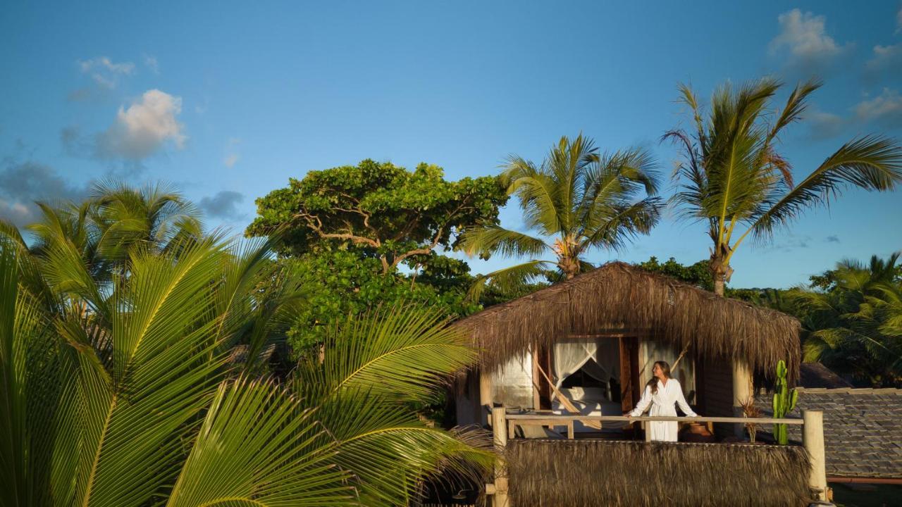 Quarto com Cama Queen-size e Vista do Mar